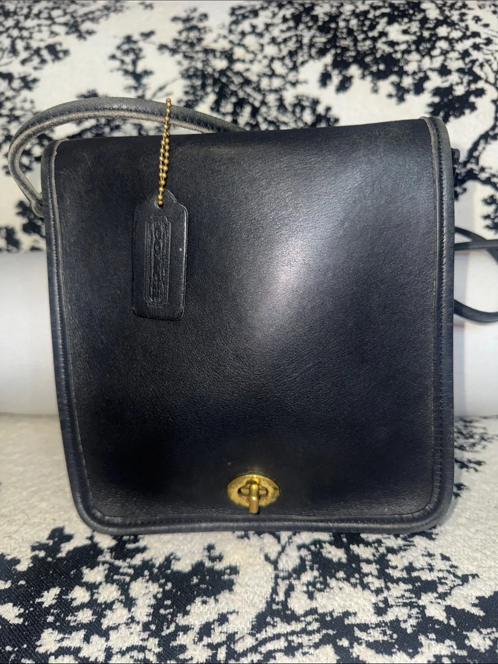 Vintage 1995! Coach Black Leather Companion Flap Crossbody with OG Hangtag - Picture 1 of 6